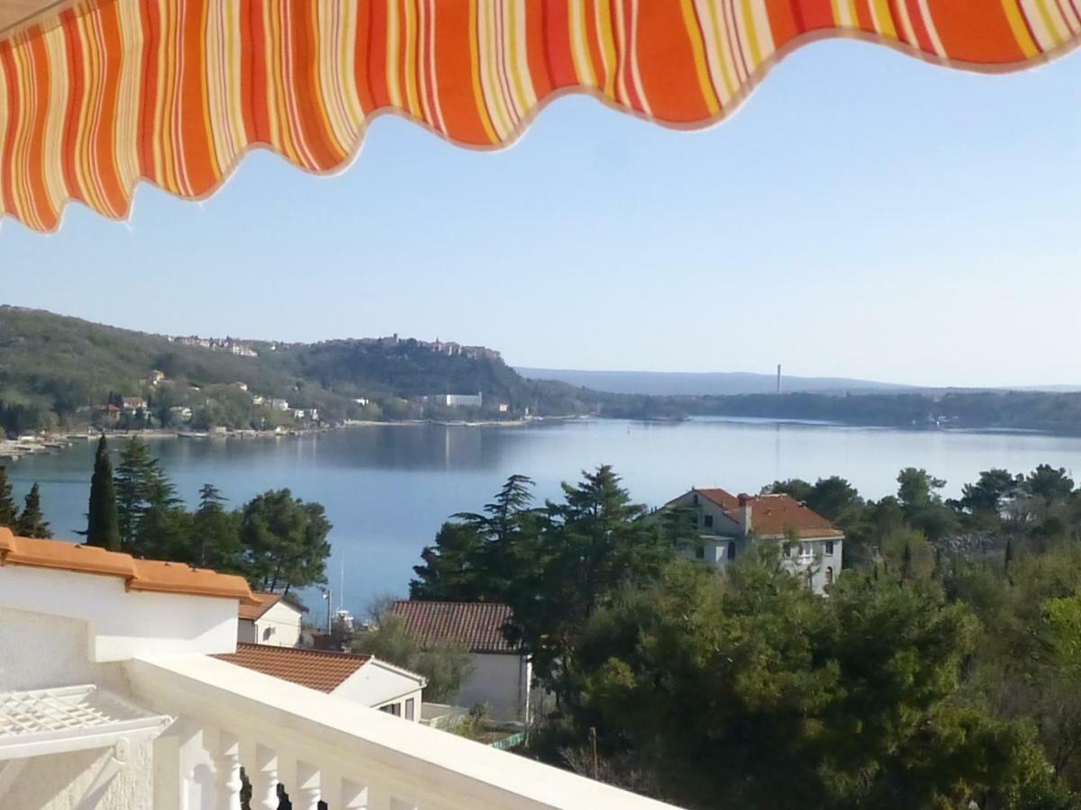 Apartments Vila Lavanda Omišalj Exterior foto